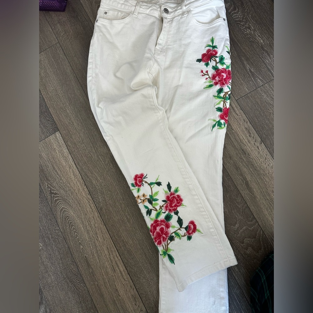 Floral Embroidered White Jeans from Mango